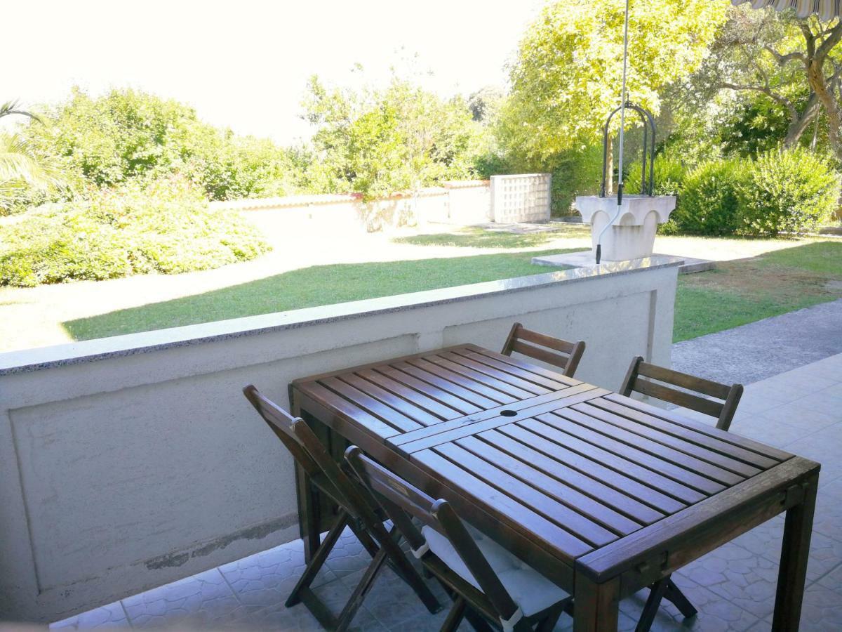 Family Friendly Apartments Island Rab Kampor Exterior photo